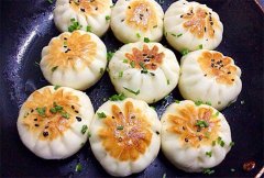 特色生煎包技术培训，皮薄肉香味道一级棒